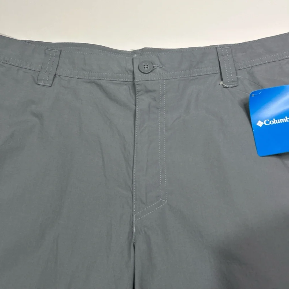 NEW Columbia Cotton Shorts Men’s 40 Gray Blue Casual Classic Outdoors NWT